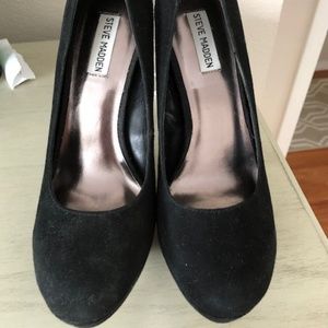 Steve Madden Black Platform Heels (New)
